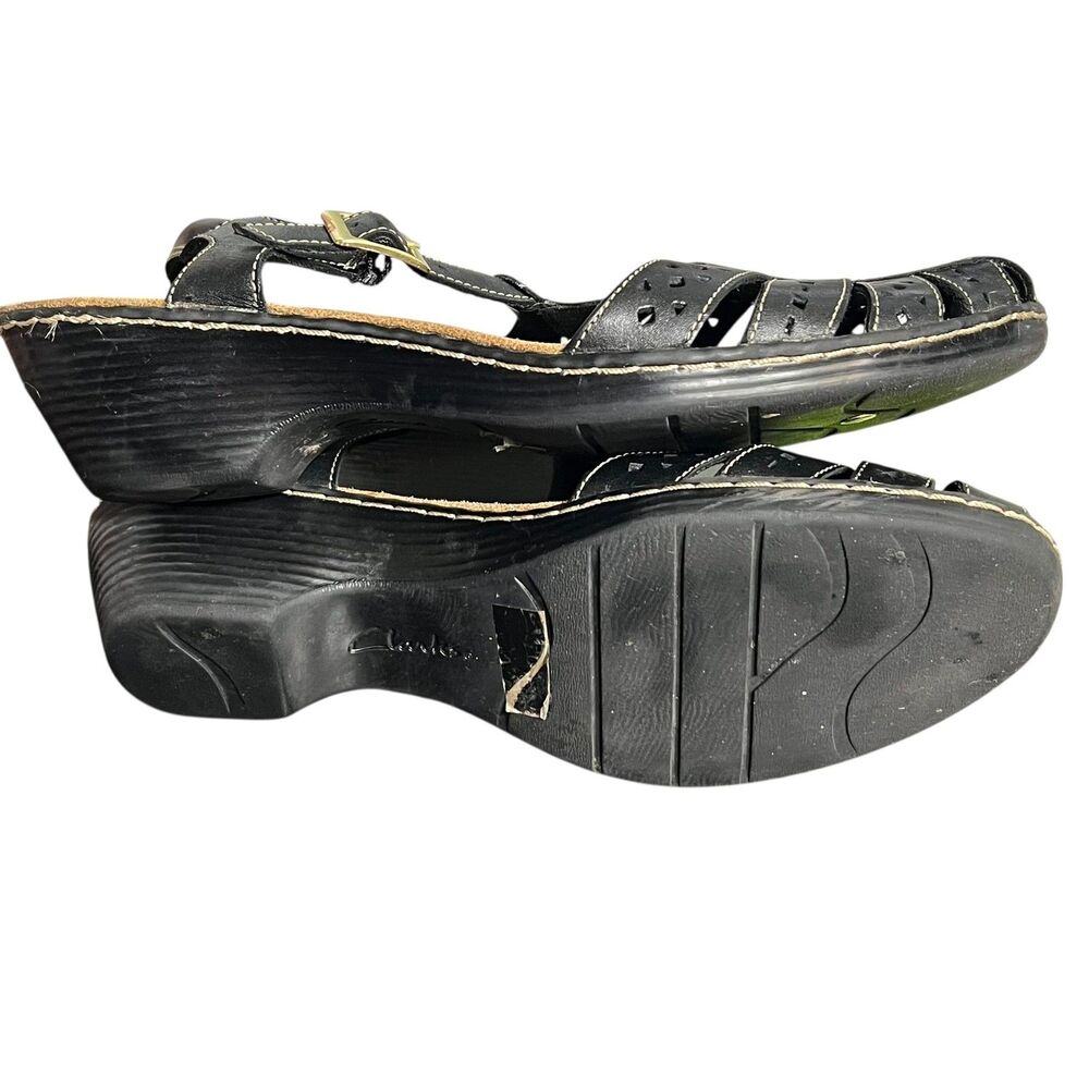 Clarks Sandals Womens Size 9 Black Leather T-Strap Slingback Low Wedge 26095E108 - Picture 9 of 14